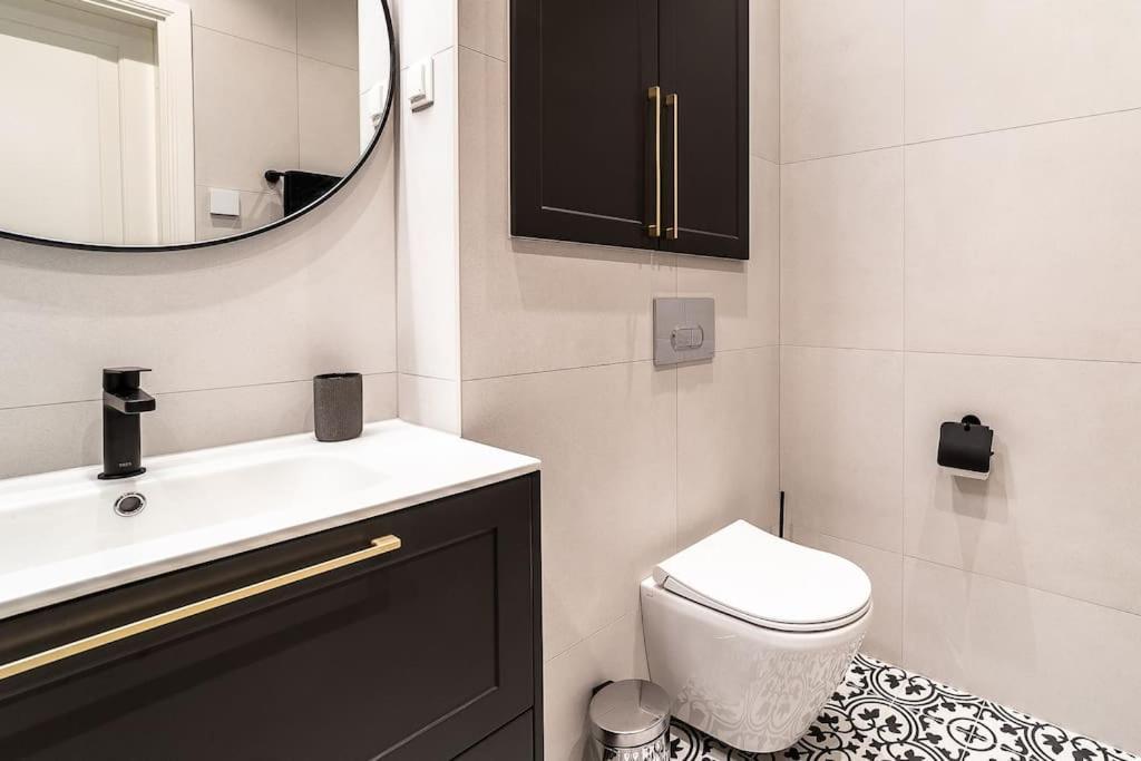 Apartment Exclusive In Center Free Parking